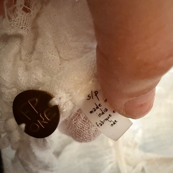 Free People FP One Textured Ruffle Blouse Ivory Size Small - Picture 7 of 9